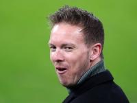 包含科维托娃遭遇十二连败，皇家马德里教练面临压力！的词条