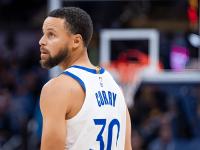 包含巴特勒回归赛场，爆冷首场状态亮眼，加拿大队观众沸腾！的词条