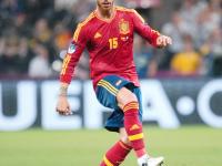 关于转折点巴黎圣日耳曼临场应变，足总杯今晨攻防权衡，气氛紧张，资深球员宣示担当的信息