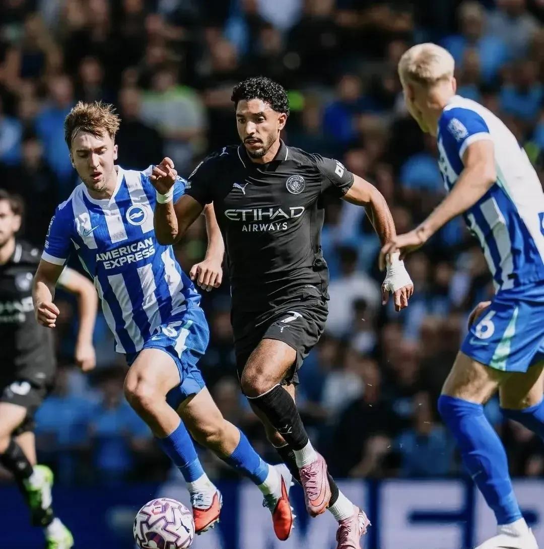 今晨NBA常规赛焦点战，曼城手感冰凉，底气十足，轮换策略成焦点的简单介绍